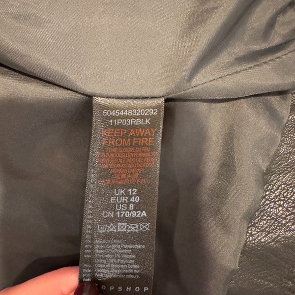 Topshop Faux Leather Black Moto Jacket Womens Size US 8-Zipped Sleeve-Super Cute - Picture 12 of 16